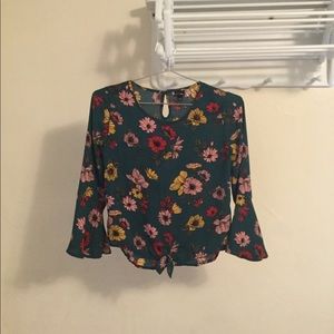 FLORAL TOP
